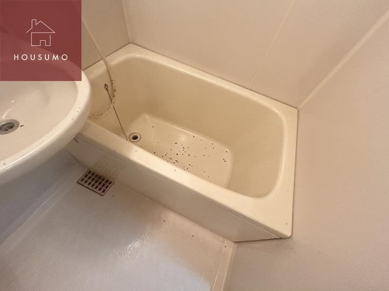 物件内観写真18　(落ち着いた空間のお風呂です)