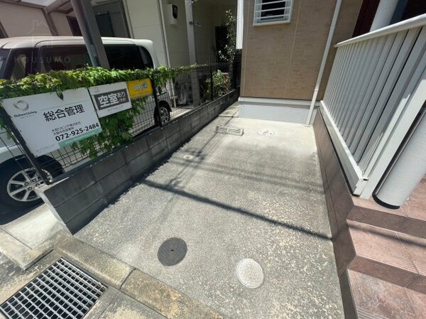 駐車場(駐車スペースもあります)