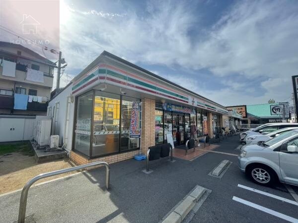 周辺環境(セブン-イレブン 八尾高美町４丁目店 433m)