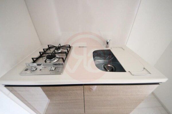 キッチン(コンパクトなキッチンで掃除もラクラク)