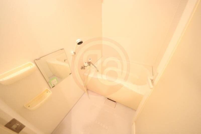 物件内観写真11　(落ち着いた空間のお風呂です)