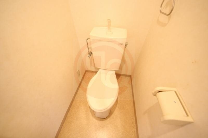 物件内観写真15　(トイレもきれいです)