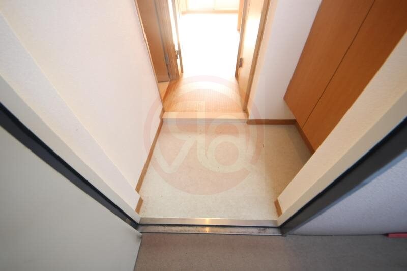 物件内観写真17　(落ち着いた玄関です)