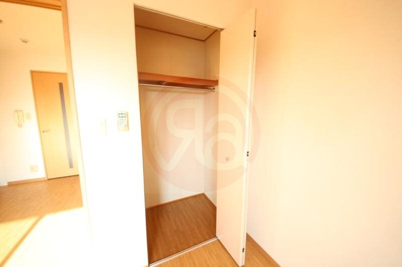 物件内観写真26　(収納スペース豊富です)