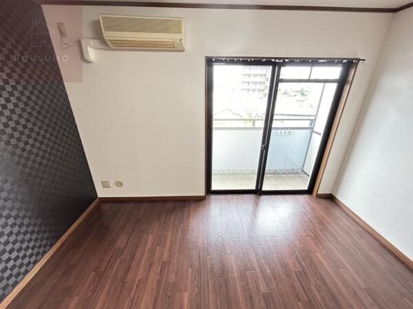 物件内観写真27　(物件の内装です)