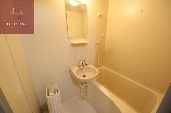 浴室(日々の暮らしに欠かせないお風呂です)