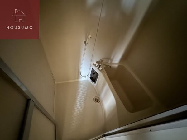 浴室(落ち着いた空間のお風呂です)