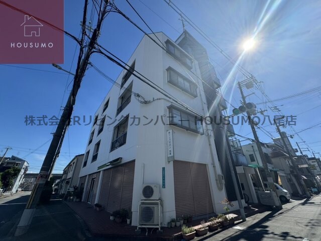 物件外観写真1　(きれいな外観です)