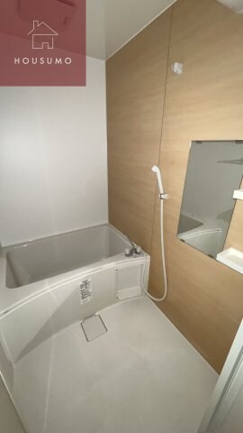 物件内観写真5　(お風呂で日々の疲れを落としましょう)