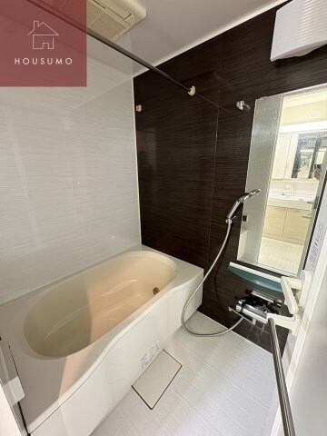 物件内観写真5　(きれいなお風呂です)