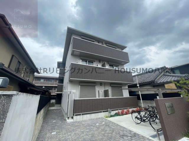 La Pause East Avenueの物件外観写真