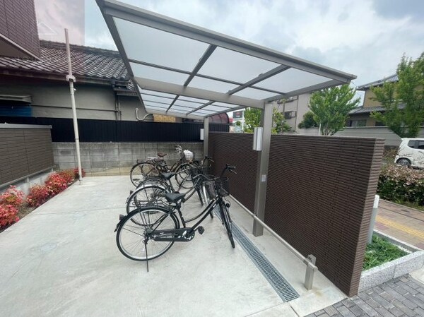 建物設備(駐輪場があります)