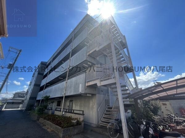 物件外観写真1　(建物外観を気になさる方へ、見た目の良い物件です)