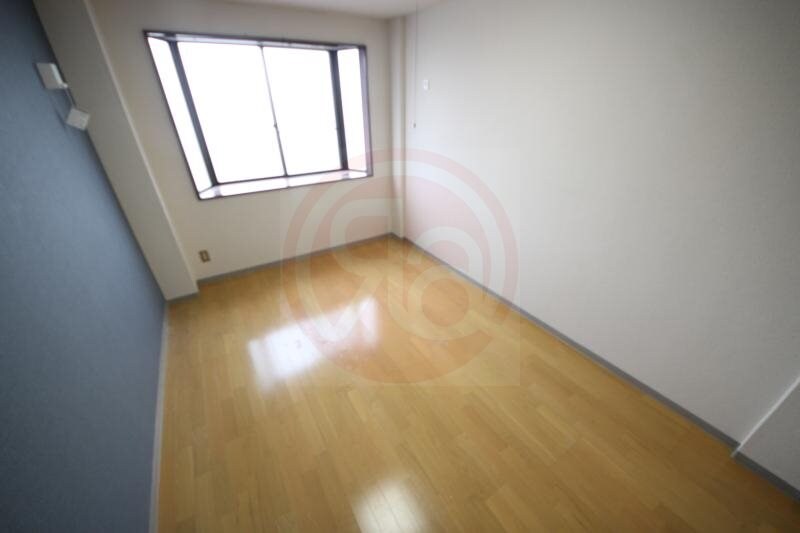 物件内観写真8　(スタンダードな洋室です)