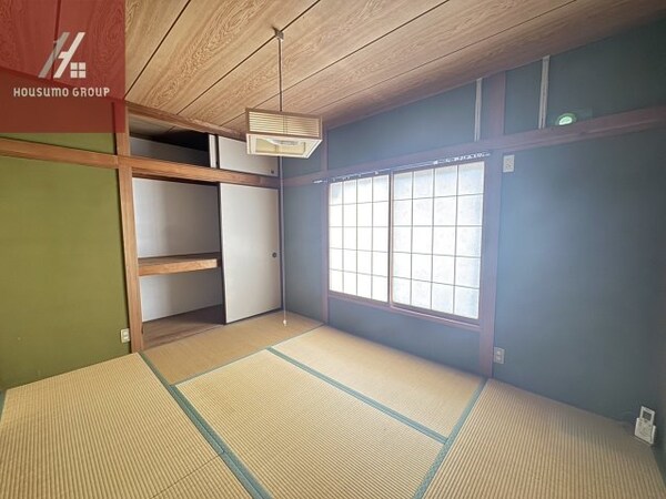 和室(明るい和室です)