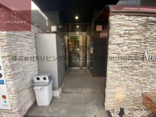 物件外観写真2　(建物の内部です)