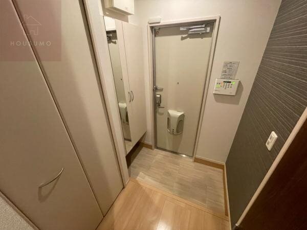 玄関(玄関です)