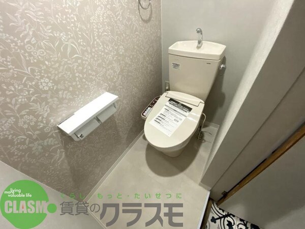 トイレ(コンパクトで使いやすいトイレです)