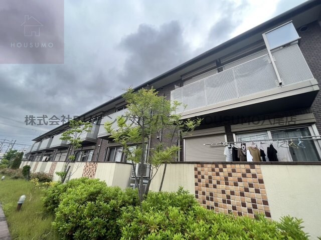 物件外観写真1　(建物外観を気になさる方へ、見た目の良い物件です)