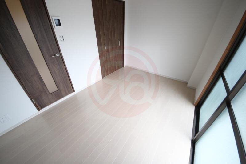 物件内観写真5　(おしゃれなリビングです)