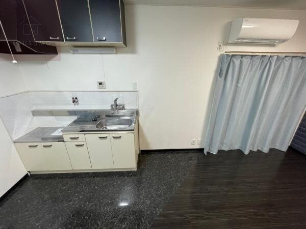 物件内観写真28　(スタンダードな洋室です)