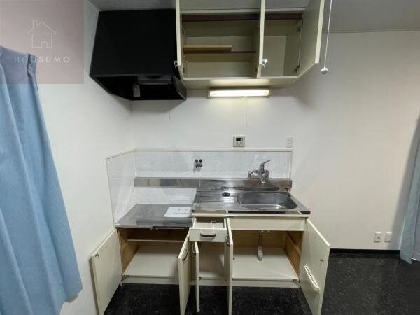 物件内観写真29　(ちょっとした収納スペースも充実しています)