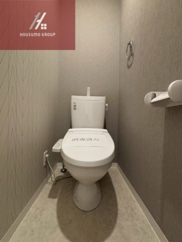 トイレ(コンパクトで使いやすいトイレです)