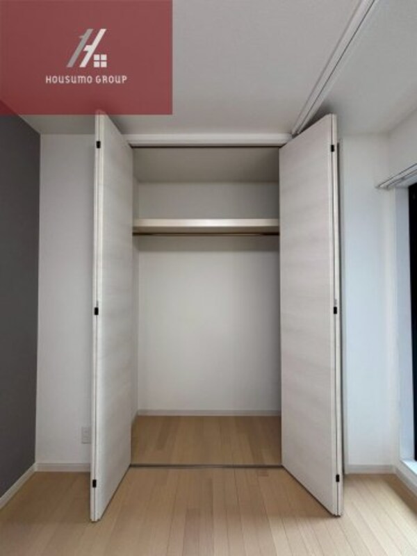 収納(たっぷりとした収納スペースです)