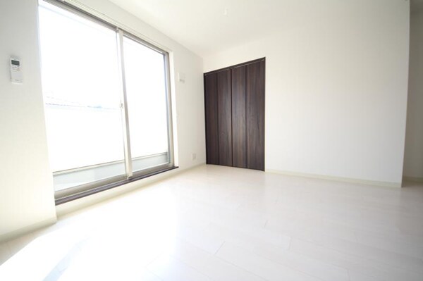 寝室(寝室にぴったりのお部屋です)
