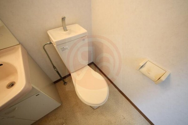 トイレ(ゆったりとした空間のトイレです)