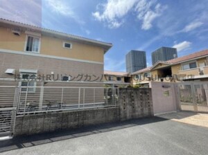 ラパン久宝寺　B棟外観写真
