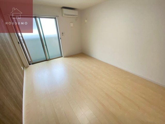 物件内観写真18　(リビングです)