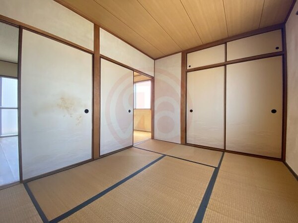 寝室