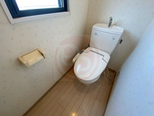 トイレ(落ち着いたトイレです)