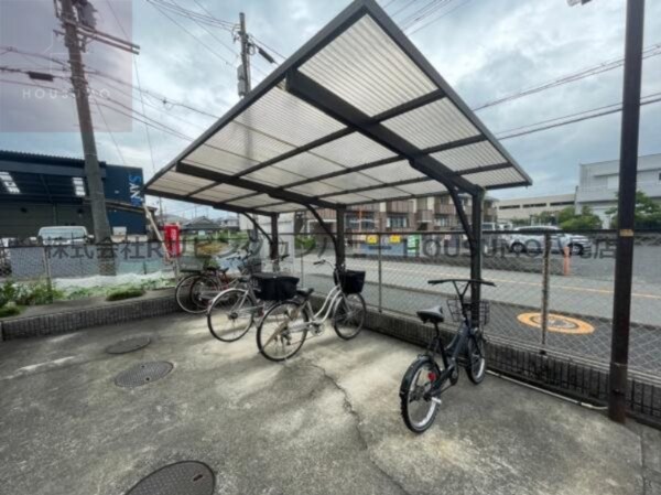 建物設備(駐輪場です)