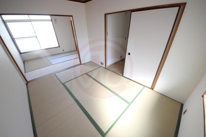 物件内観写真6　(ゆったりとくつろげる和室です)