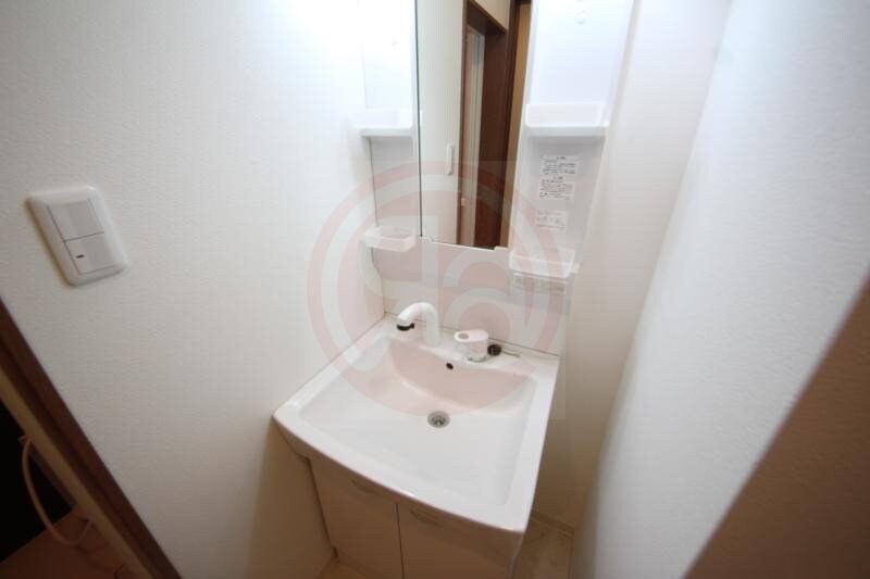 物件内観写真20　(独立洗面化粧台付き)