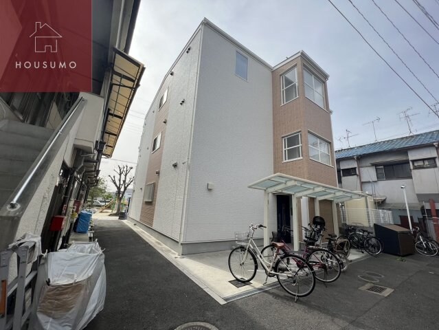 物件外観写真4　(こちら、外観パースです)