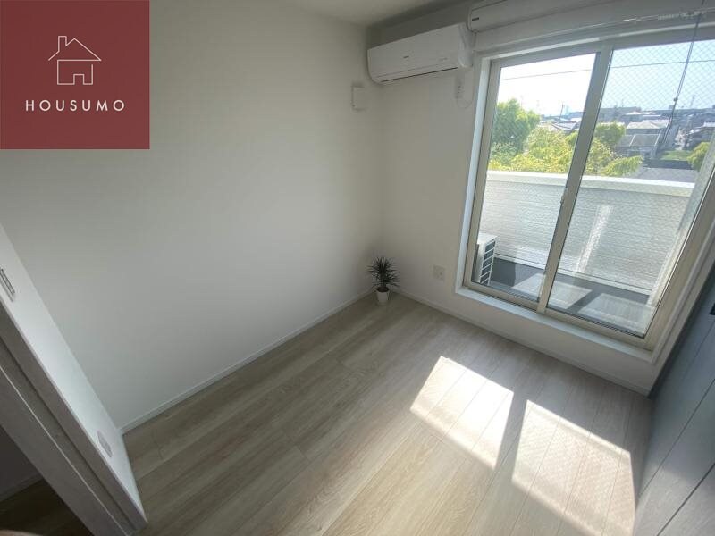 物件内観写真18　(コンパクトで使いやすいお風呂です)