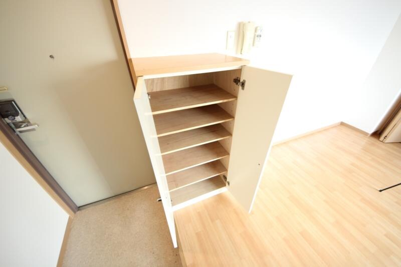 物件内観写真17　(洋室です)