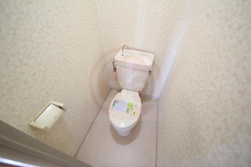 物件内観写真11　(コンパクトで使いやすいトイレです)