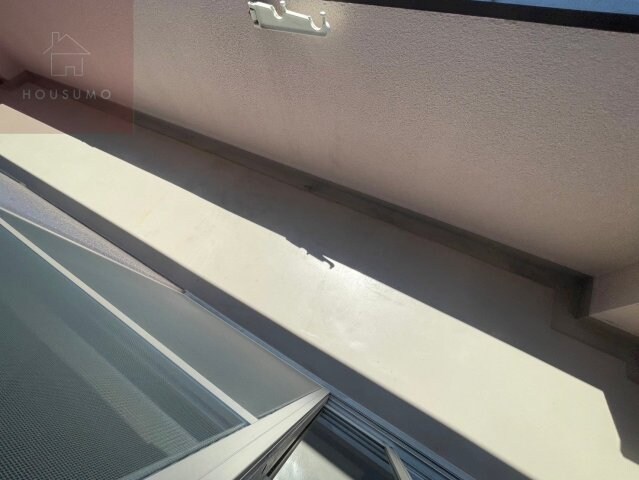 物件内観写真13　(お洗濯にも便利なバルコニー付き)