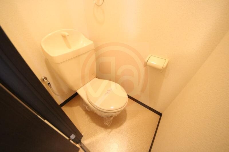 物件内観写真14　(落ち着いたトイレです)