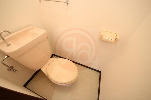 トイレ(ゆったりとした空間のトイレです)