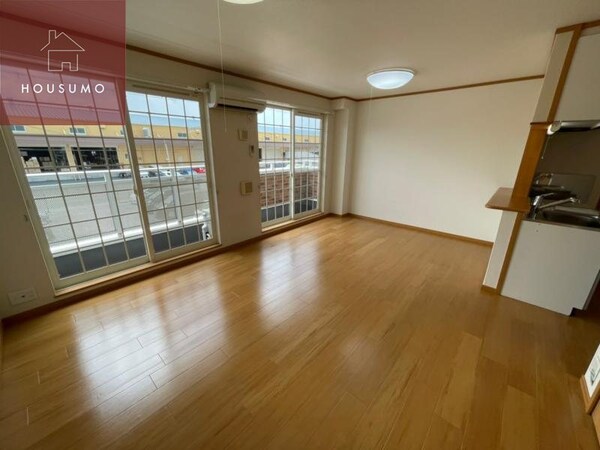 居室(同施工会社・同型モデルの室内です。（参考写真・イメージ写真）)