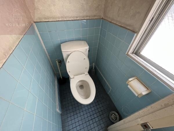 物件内観写真7　(清潔感のあるトイレです)