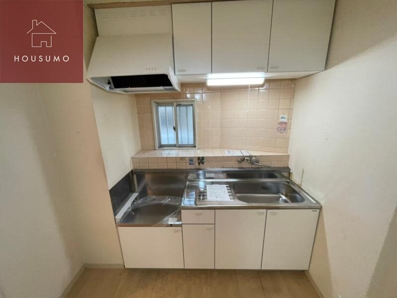 物件内観写真6　(お料理しやすいキッチンです)