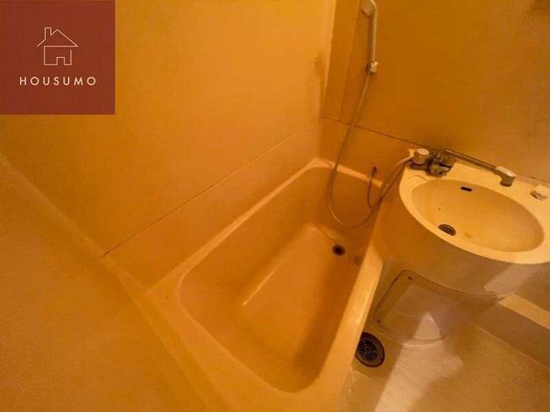 物件内観写真18　(コンパクトで使いやすいお風呂です)