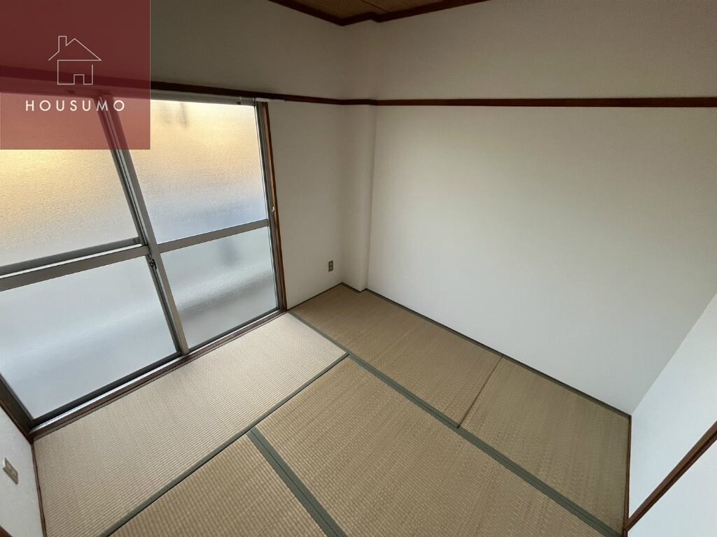 物件内観写真8　(ゆとりの広さです)