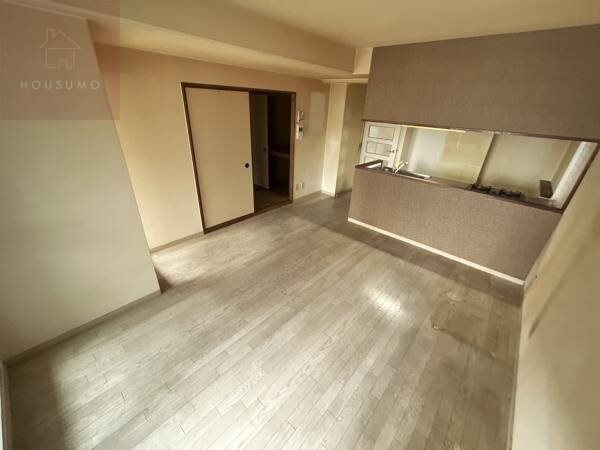 物件内観写真16　(使いやすいリビングです)